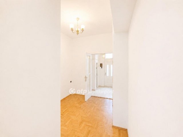 Eladó téglalakás, Budapesten, IV. kerületben 79.9 M Ft