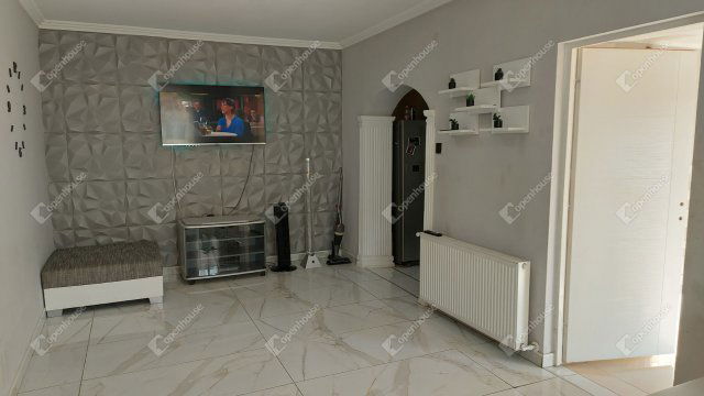 Eladó családi ház, Békéscsabán 28.1 M Ft, 3 szobás