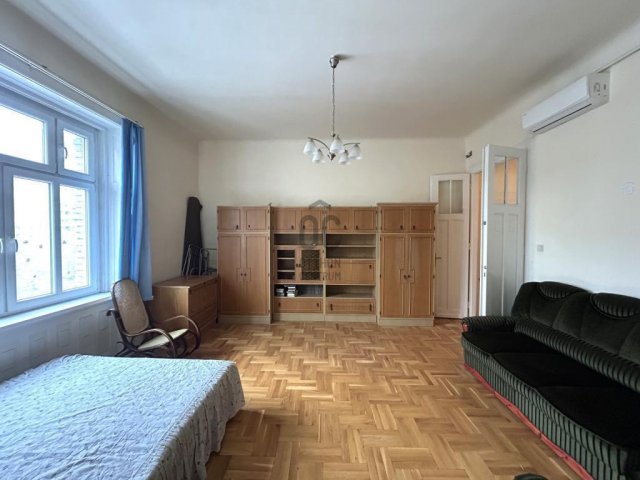 Eladó téglalakás, Budapesten, VIII. kerületben 73.5 M Ft