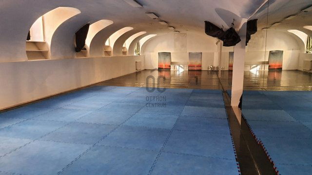 Eladó ipari ingatlan, Budapesten, XIII. kerületben 147 M Ft