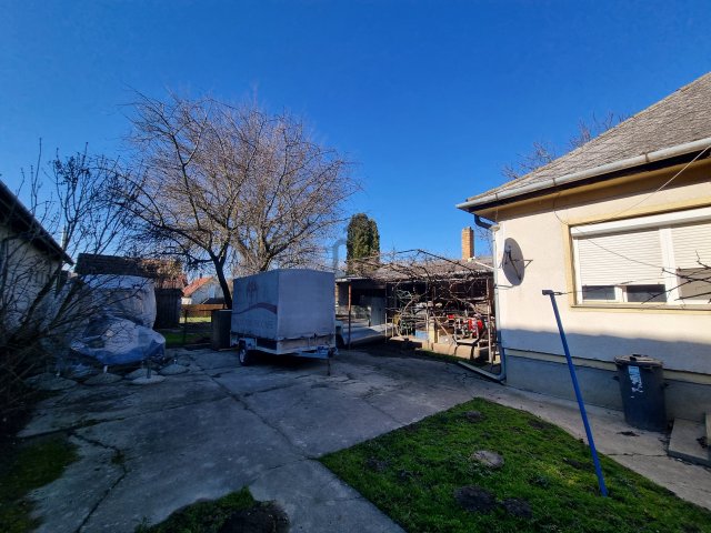 Eladó családi ház, Siófokon 52.9 M Ft, 3 szobás