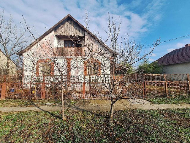 Eladó családi ház, Vésztőn 9.7 M Ft, 3 szobás