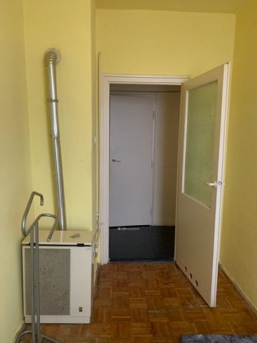 Eladó téglalakás, Szolnokon 26.99 M Ft, 1+1 szobás