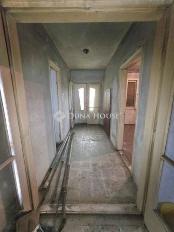 Eladó családi ház, Hejőkeresztúron 13 M Ft, 7 szobás