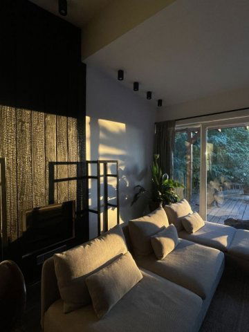 Eladó családi ház, Esztergomban 94 M Ft, 1+2 szobás