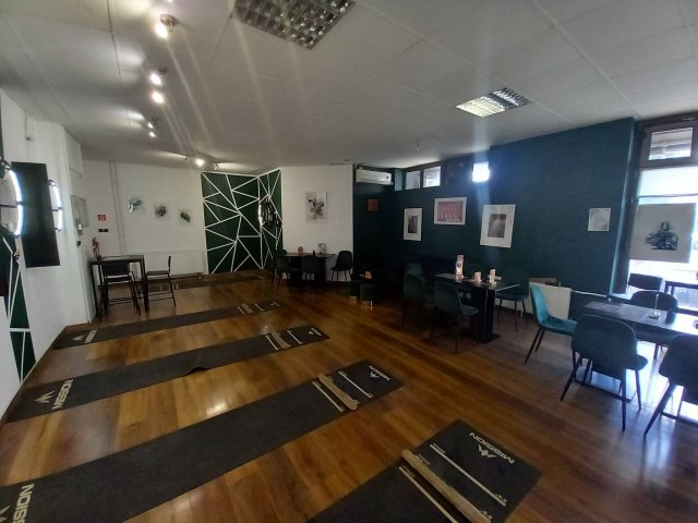 Eladó üzlethelyiség, Szolnokon 45.99 M Ft, 1 szobás