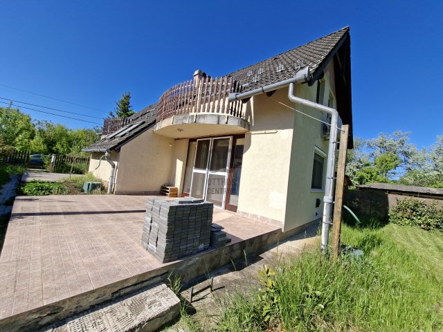 Eladó családi ház, Poroszlón 75 M Ft, 4 szobás