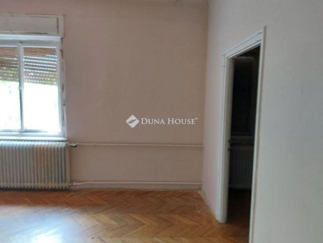 Eladó családi ház, Budapesten, XVI. kerületben 180 M Ft