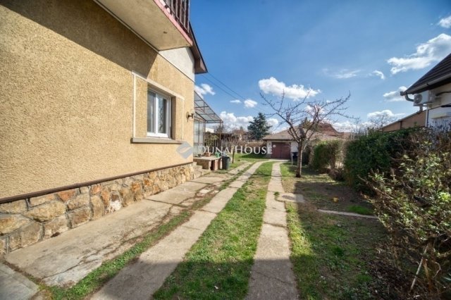 Eladó családi ház, Budapesten, XVIII. kerületben 95.9 M Ft