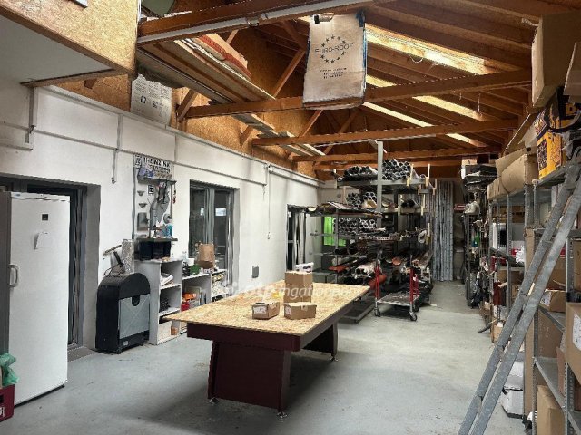 Eladó családi ház, Siófokon 135 M Ft, 5 szobás