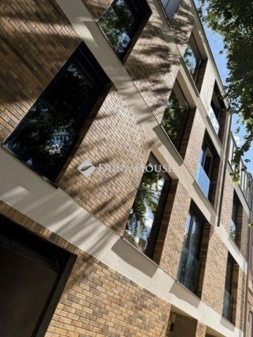 Eladó iroda, Szegeden 20 M Ft / költözzbe.hu