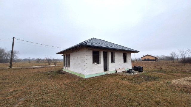 Eladó családi ház, Hejőkeresztúron 29 M Ft, 4 szobás