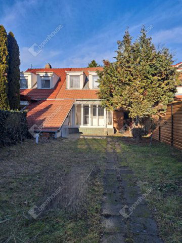 Eladó családi ház, Szegeden 99.9 M Ft, 4 szobás