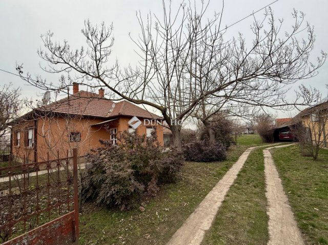 Eladó családi ház, Mezőberényben, Gyár utcában 45 M Ft