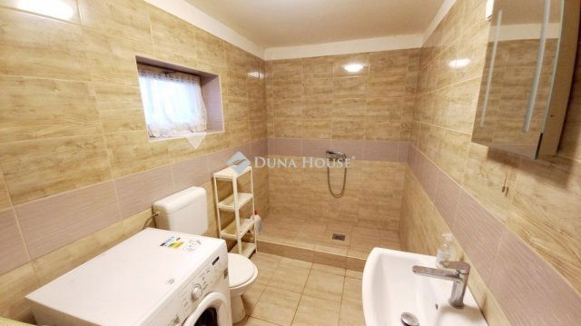 Eladó családi ház, Nagykőrösön 33 M Ft, 3 szobás