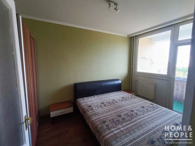 Kiadó téglalakás, albérlet, Szegeden 160 E Ft / hó, 2 szobás
