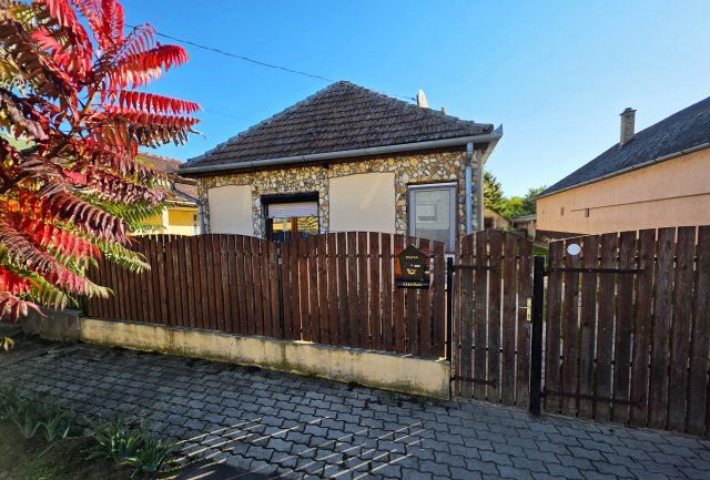 Eladó családi ház, Rakamazon 31 M Ft, 2+2 szobás