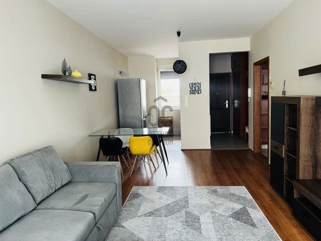 Kiadó téglalakás, albérlet, Debrecenben, Hatvan utcában