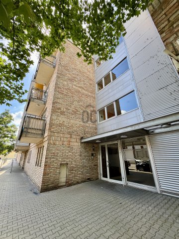 Eladó téglalakás, Budapesten, IV. kerületben 89.9 M Ft, 3 szobás