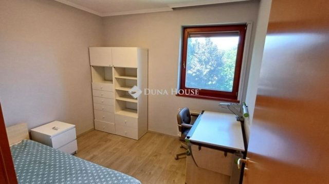 Eladó családi ház, Budajenőn 219 M Ft, 5 szobás