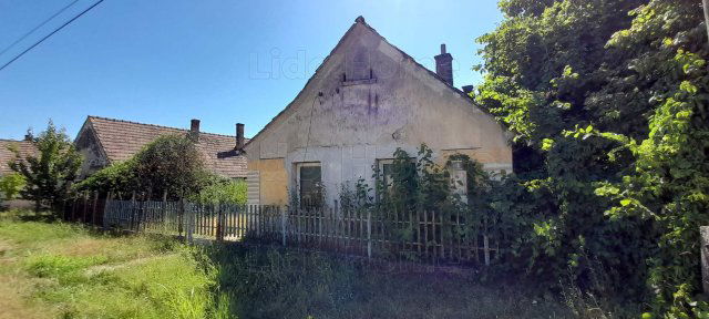Eladó családi ház, Kaposkeresztúron 3.9 M Ft, 2 szobás