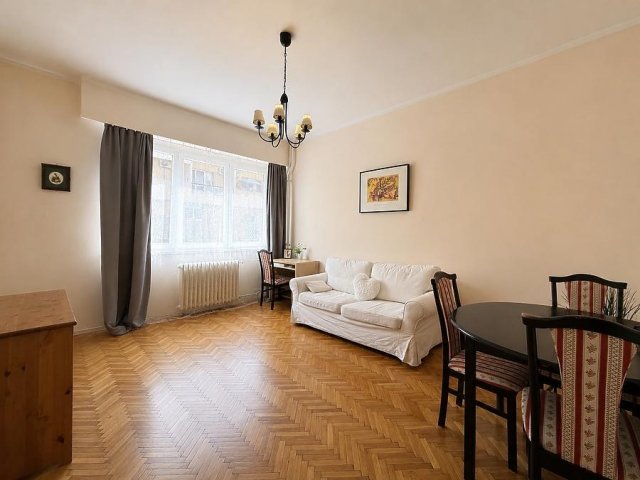 Eladó téglalakás, Budapesten, I. kerületben, Fazekas utcában