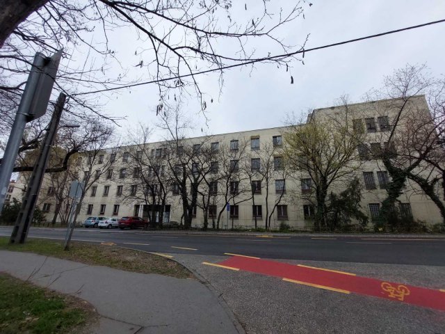 Eladó hotel, Budapesten, X. kerületben 1500 M Ft, 125 szobás