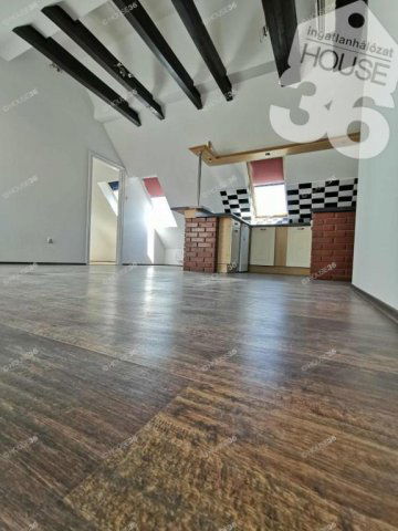 Eladó téglalakás, Kecskeméten 53 M Ft, 3 szobás