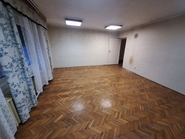 Eladó családi ház, Kaposváron 39 M Ft, 5 szobás