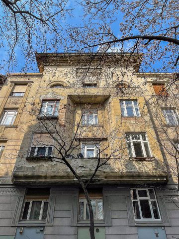 Eladó téglalakás, Budapesten, VIII. kerületben, József utcában