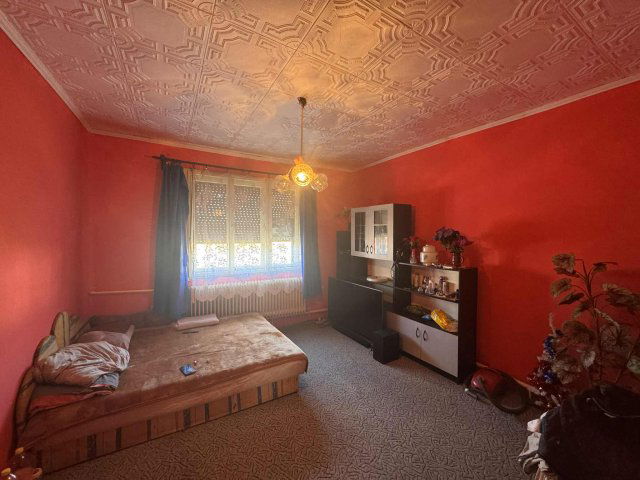 Eladó családi ház, Kesznyétenen 7.9 M Ft, 3 szobás