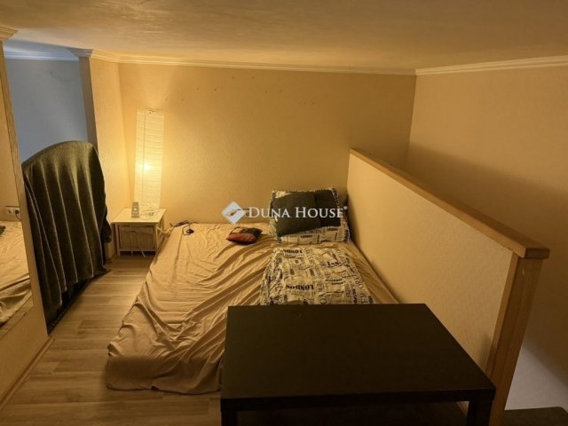 Eladó téglalakás, Budapesten, II. kerületben 58 M Ft, 1 szobás