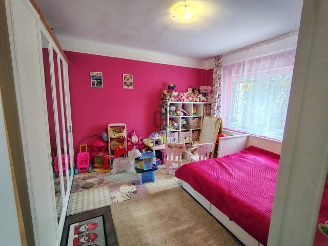 Eladó családi ház, Törtelen 32.5 M Ft, 3 szobás