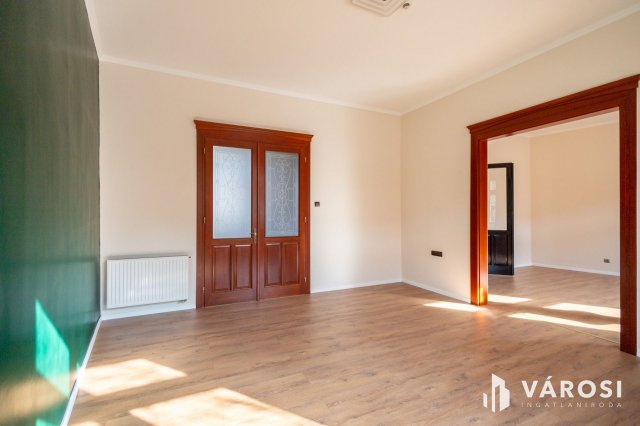 Kiadó iroda, Hódmezővásárhelyen 160 E Ft / hó, 1 szobás