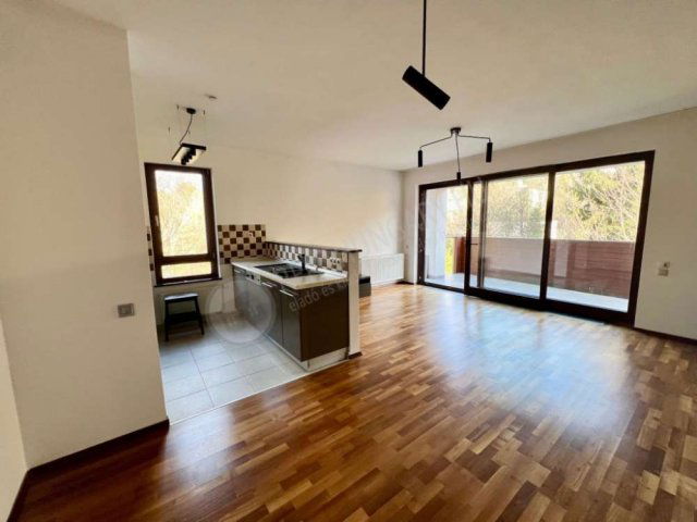 Kiadó téglalakás, albérlet, II. kerületben, Pasaréti úton