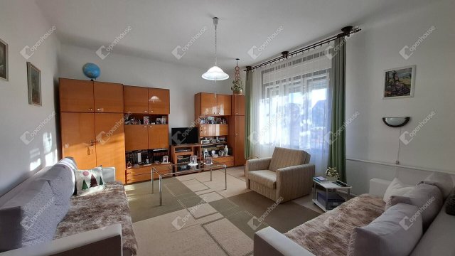 Eladó családi ház, Debrecenben 79.5 M Ft, 2 szobás