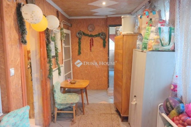 Eladó ikerház, Budapesten, XX. kerületben 34.9 M Ft, 4 szobás