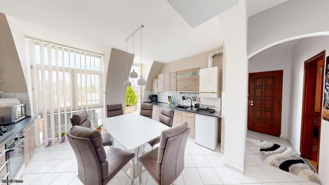 Eladó családi ház, Budaörsön 189.9 M Ft, 6 szobás