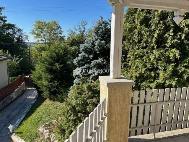 Eladó családi ház, Gödöllőn 139.9 M Ft, 5 szobás