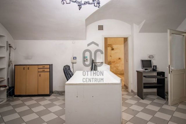 Eladó üzlethelyiség, Budapesten, VI. kerületben 25 M Ft