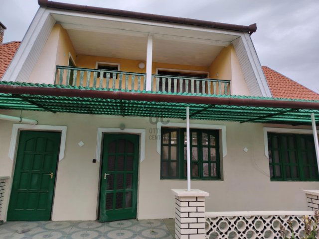 Eladó családi ház, Tolnán, Árpád utcában 44.9 M Ft, 5 szobás