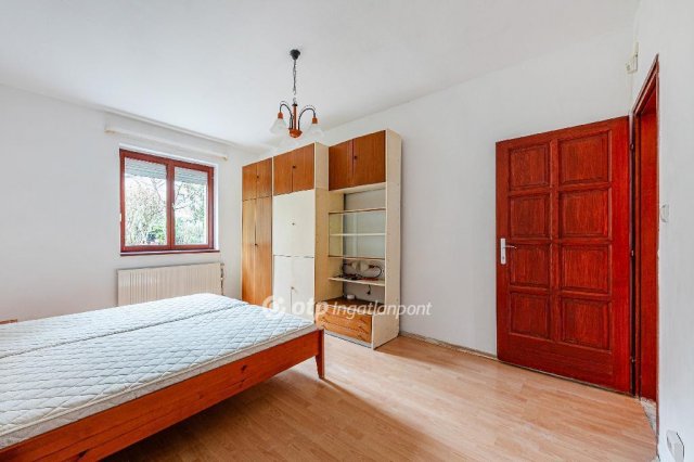 Eladó családi ház, Budaörsön 249 M Ft, 4 szobás