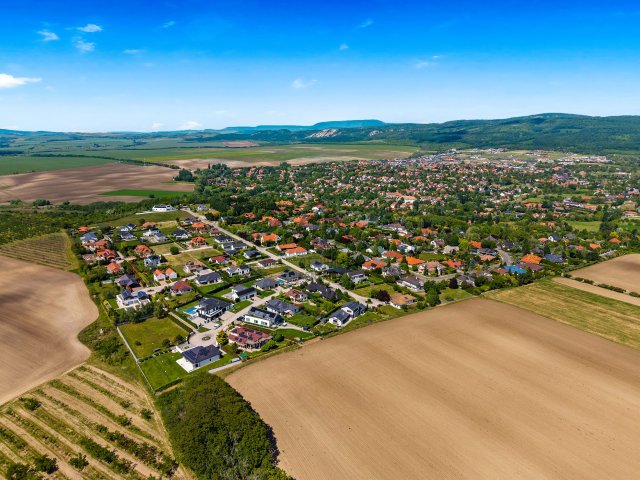 Eladó telek, Budajenőn 92 M Ft / költözzbe.hu