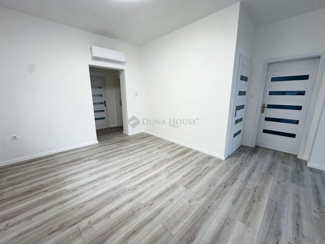 Eladó családi ház, Nagykőrösön 99 M Ft, 5 szobás