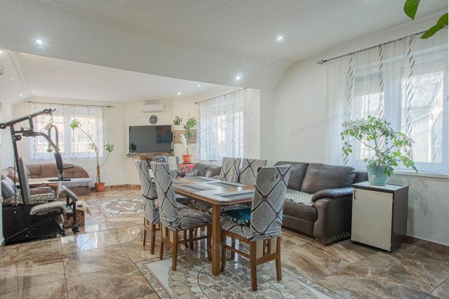 Eladó családi ház, Budapesten, XX. kerületben 79.9 M Ft