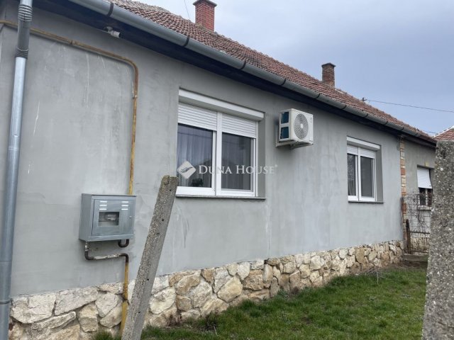 Eladó családi ház, Mélykúton, Munkácsy utcában 35 M Ft