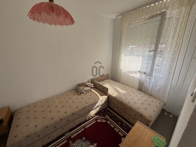 Eladó panellakás, Várpalotán, Árpád utcában 36.2 M Ft