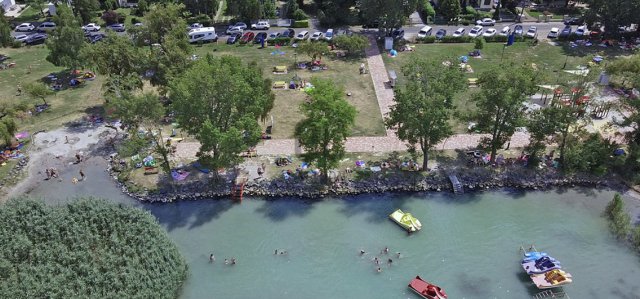 Eladó nyaraló, Balatonszárszón 42.9 M Ft, 1 szobás