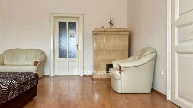 Eladó családi ház, Budapesten, XX. kerületben 71.9 M Ft