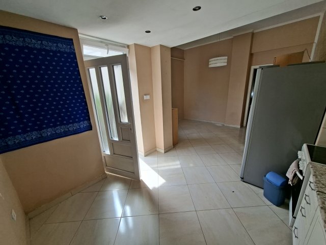 Eladó családi ház, Budapesten, XV. kerületben 62 M Ft, 2 szobás